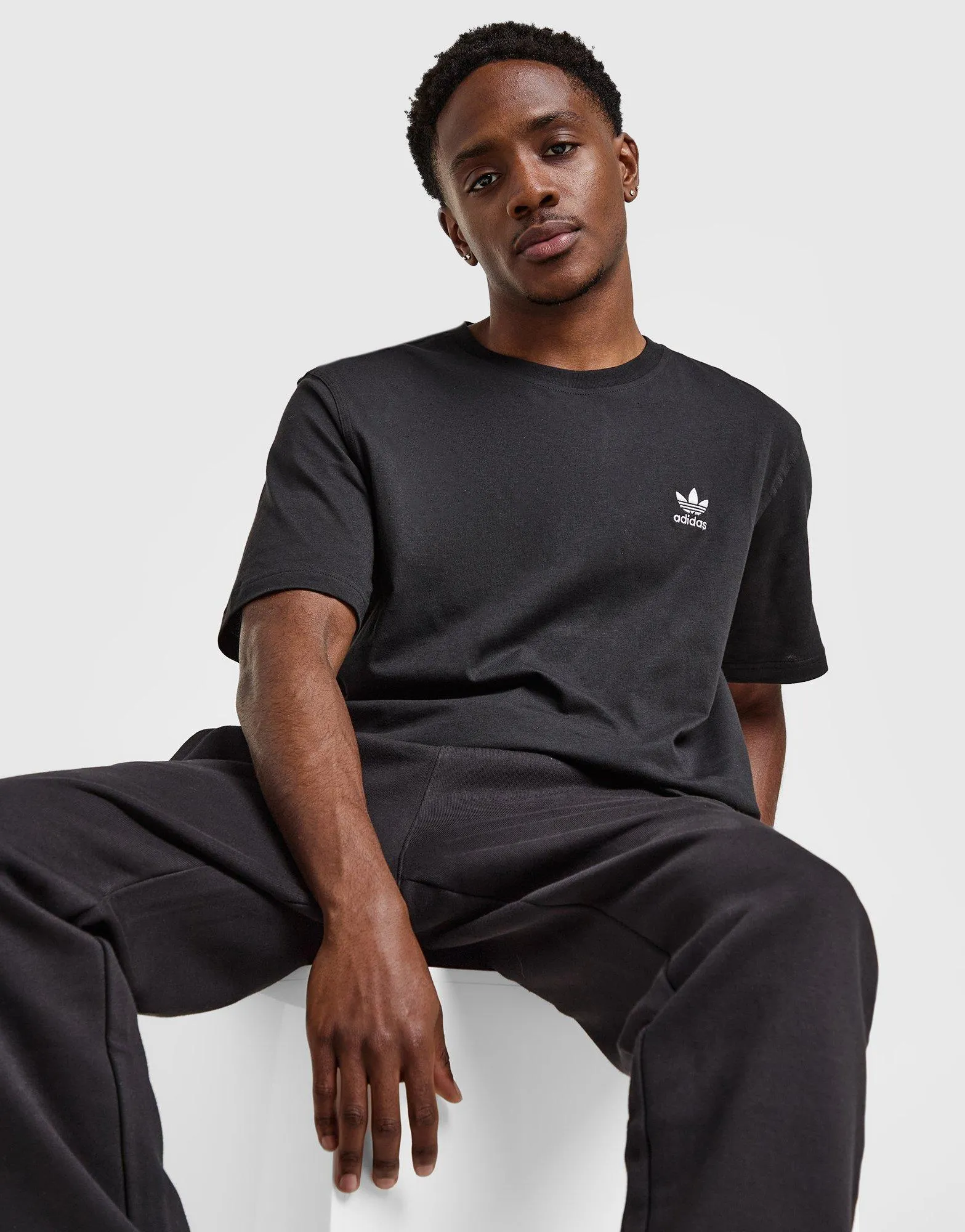 ADIDAS ORIGINALS TREFOIL ESSENTIALS TSHIRT